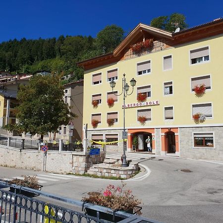 Albergo Ristorante "Al Sole" Lusiana Esterno foto